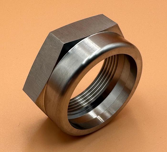 Tarkkuuden CNC EDM: n etujen tutkiminen